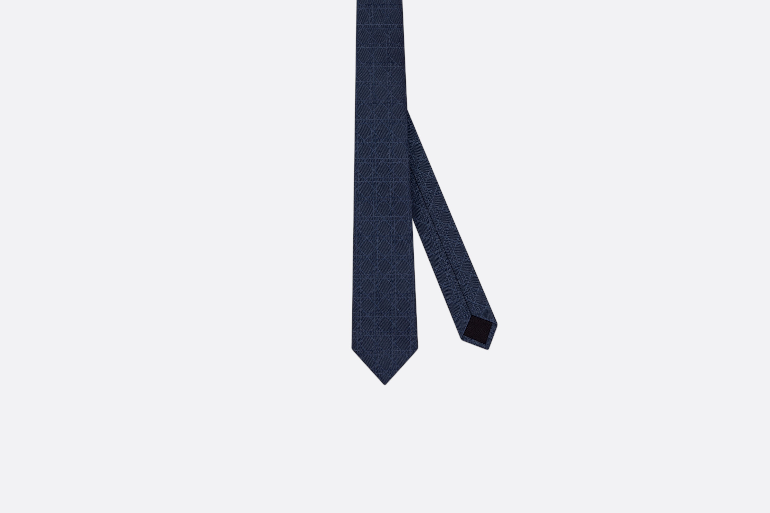 Cannage Tie - 1