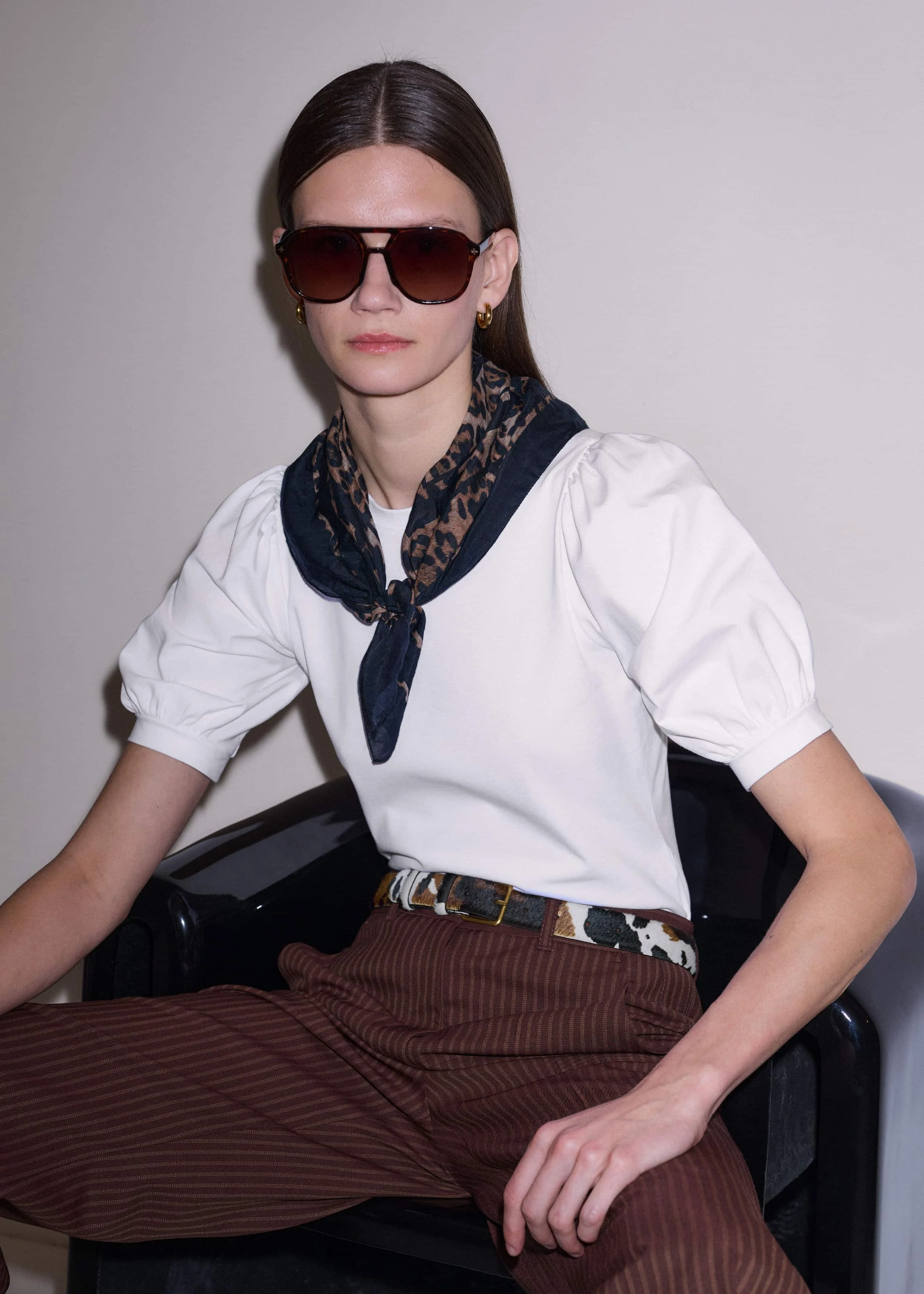 Feminine Sleeve Tee - 1