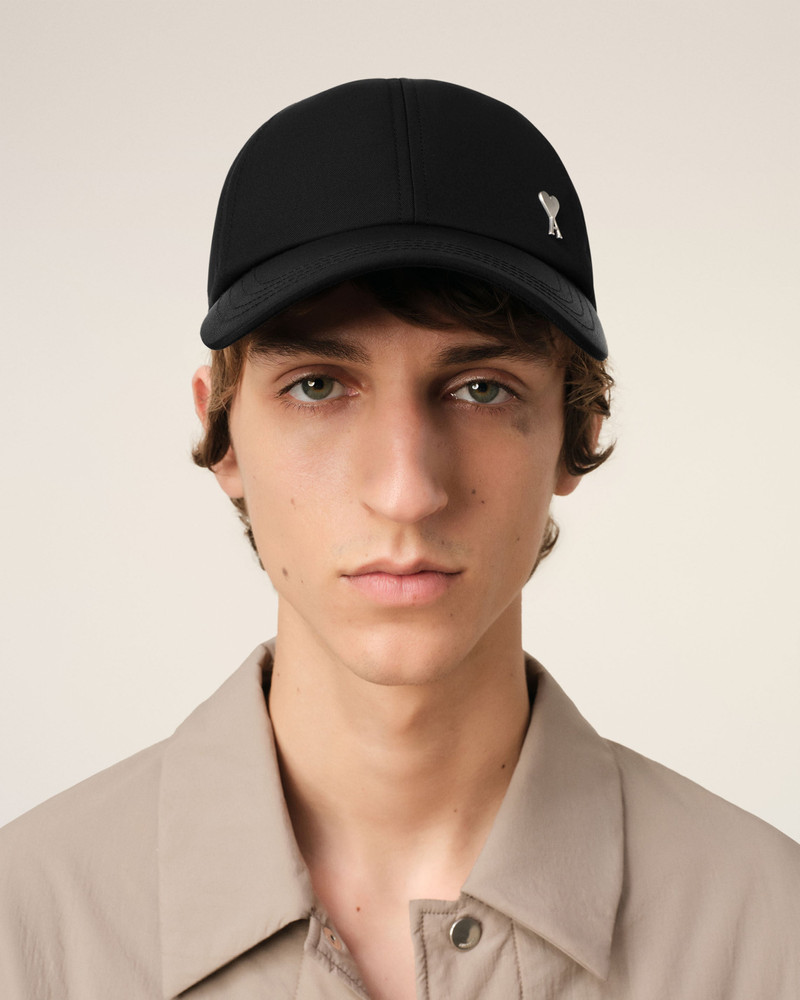 AMI Paris BLACK TWILL AMI DE COEUR STUD CAP outlook