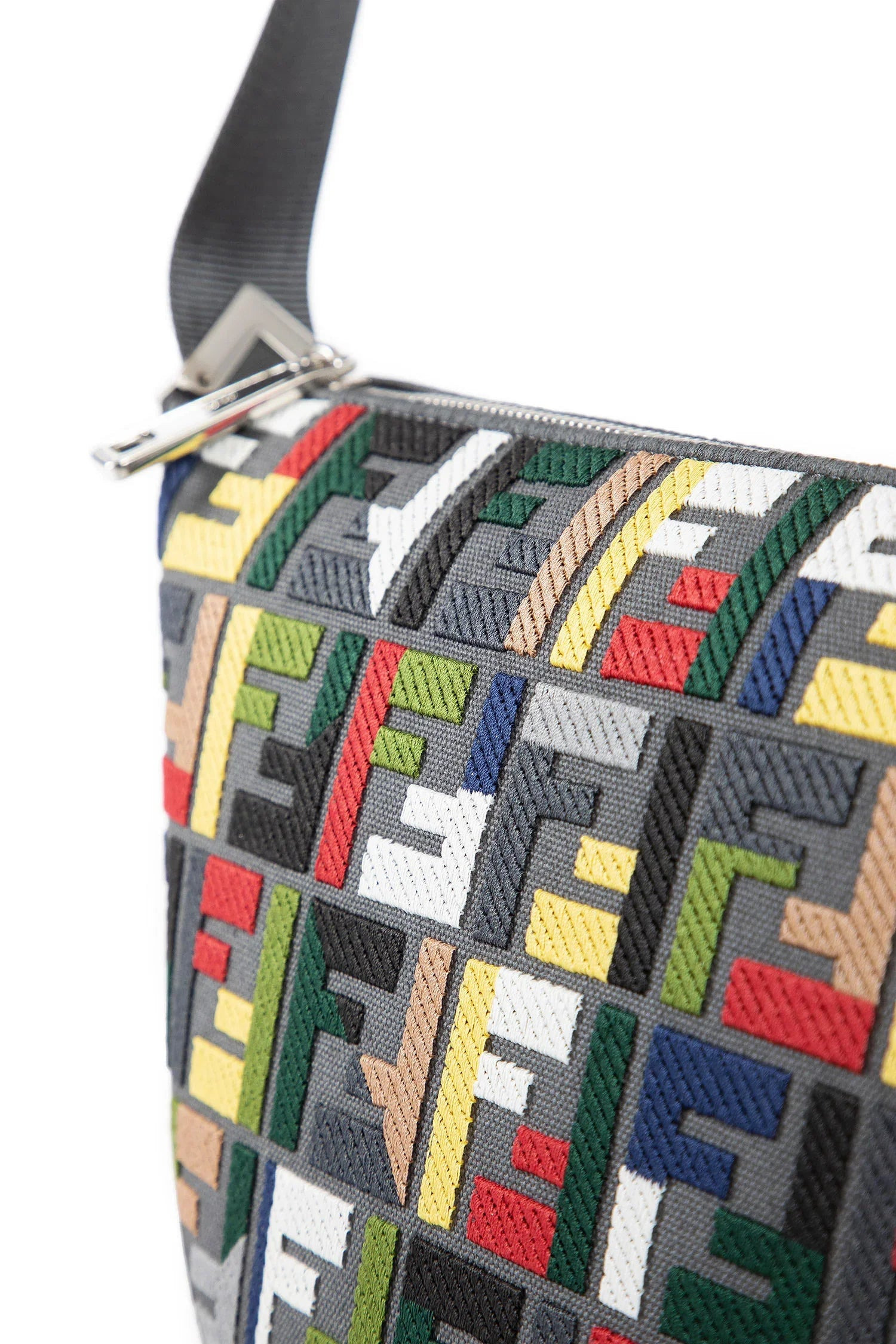 Fendi-Melon-Small-Canvas-Bag - 4