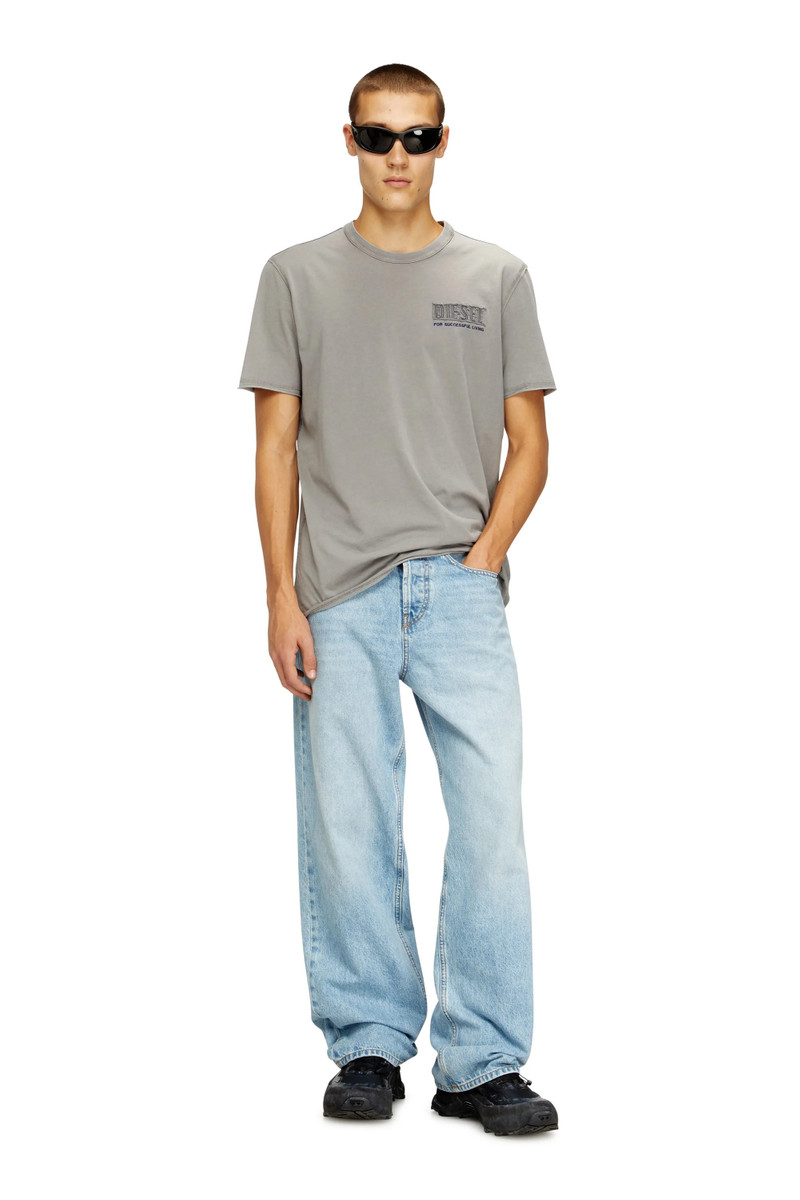 Diesel T-RAWJUST-V1 outlook