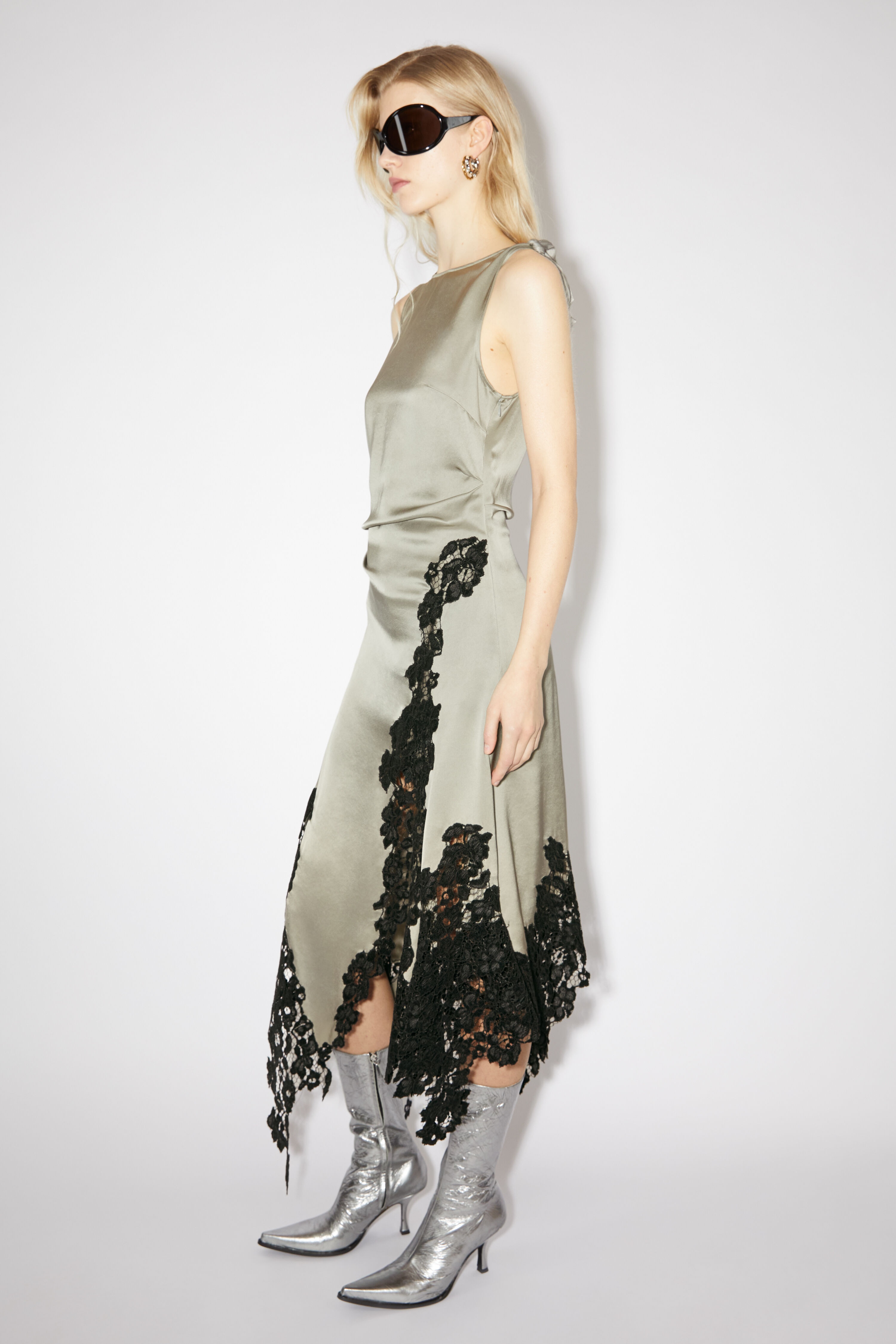 Satin lace dress - Light grey - 4