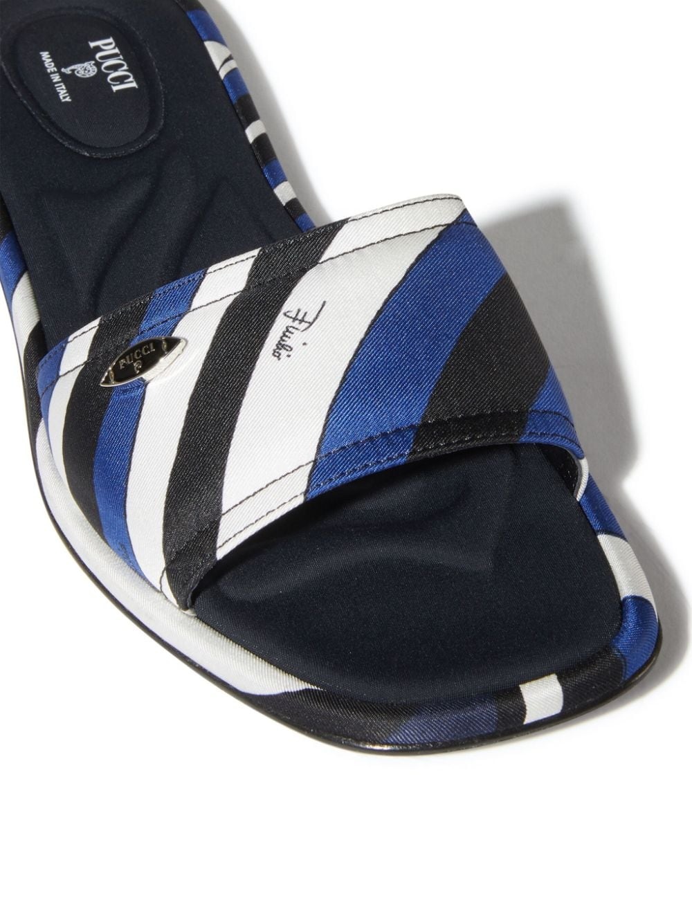 Yummy Iride-print slides - 2
