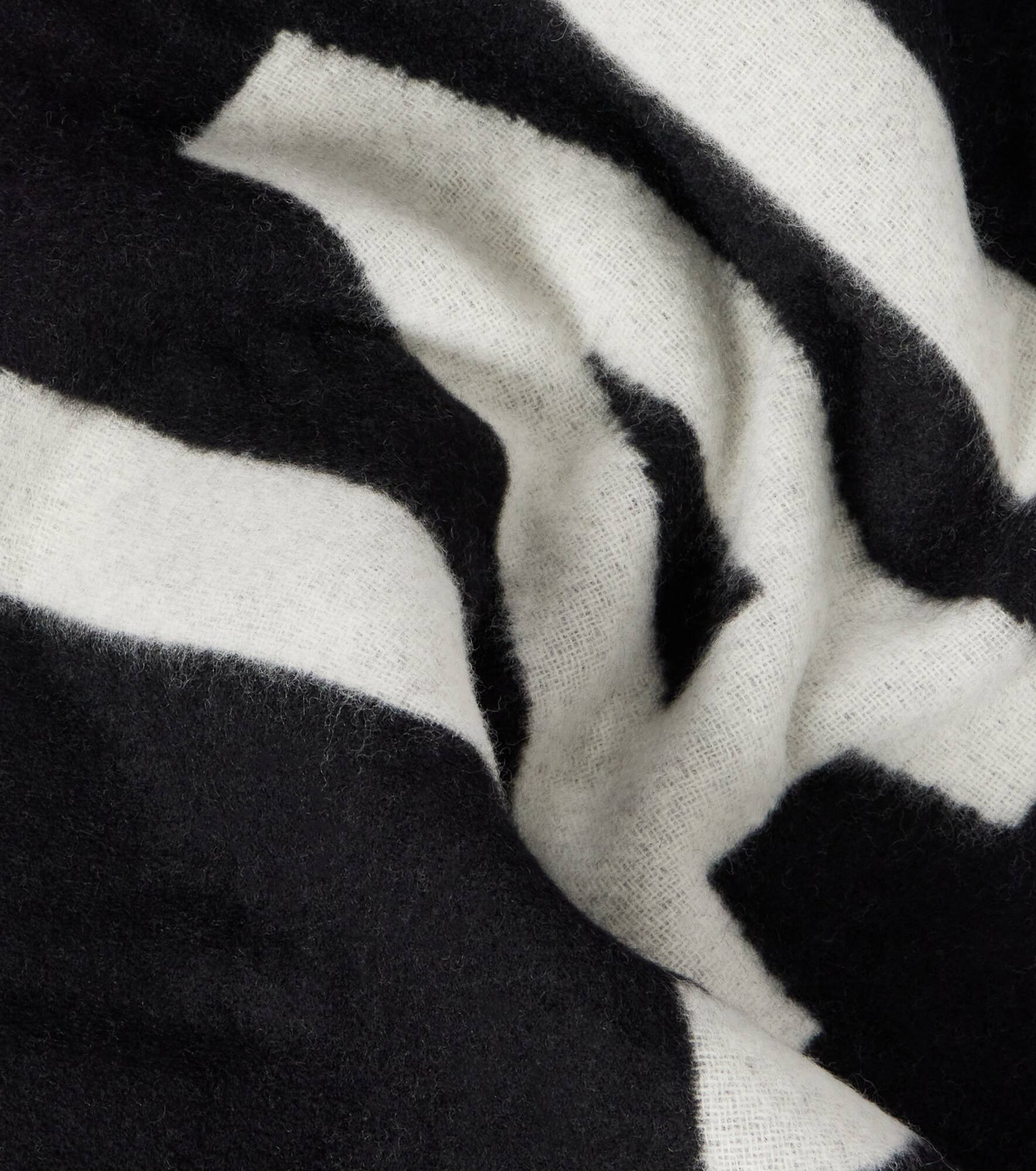 Jacquard logo virgin wool scarf - 4