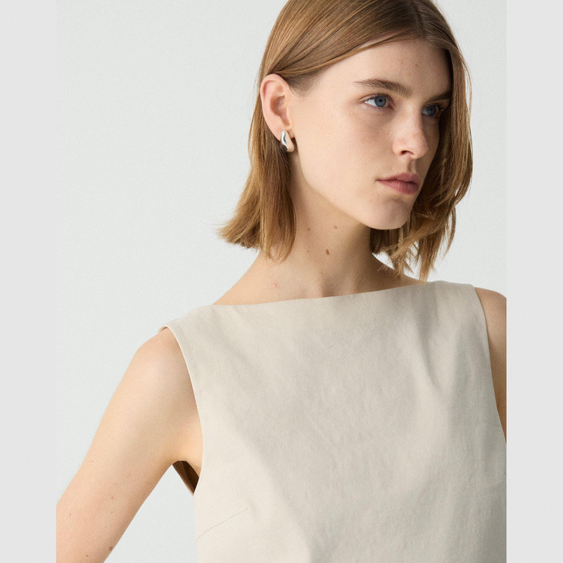 Theory Sleeveless Boatneck Top in Good Linen outlook