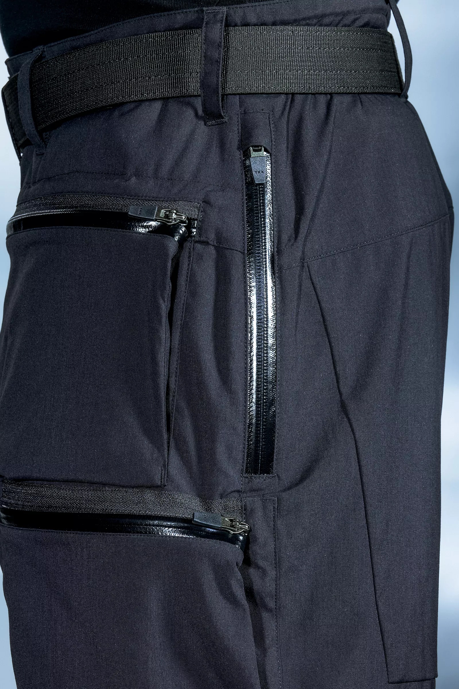 SP38-M Nylon Stretch Cargo Short Pant BLACK - 22