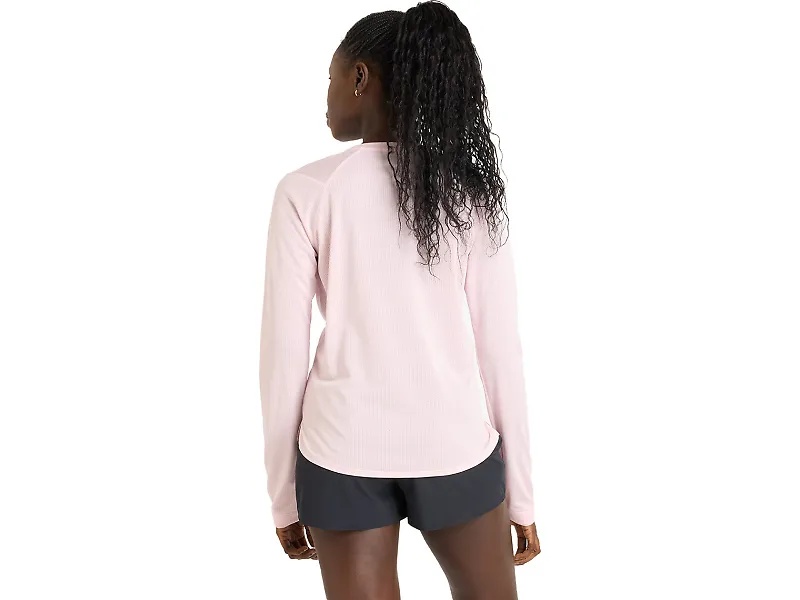 New Balance Athletics Long Sleeve - 2