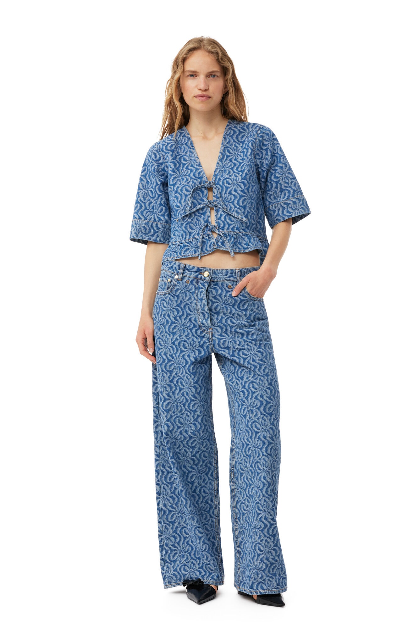 BLUE JACQUARD DENIM FLOUNCE TIE BLOUSE - 4