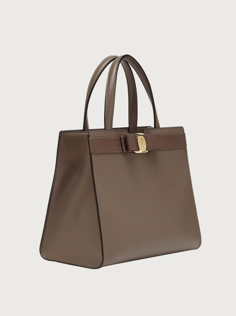Vara Bow top handle 4