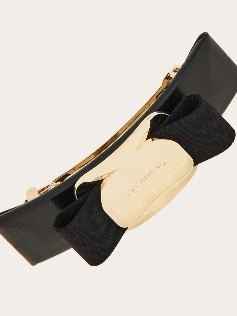 FERRAGAMO Hair clip with new Vara plate outlook