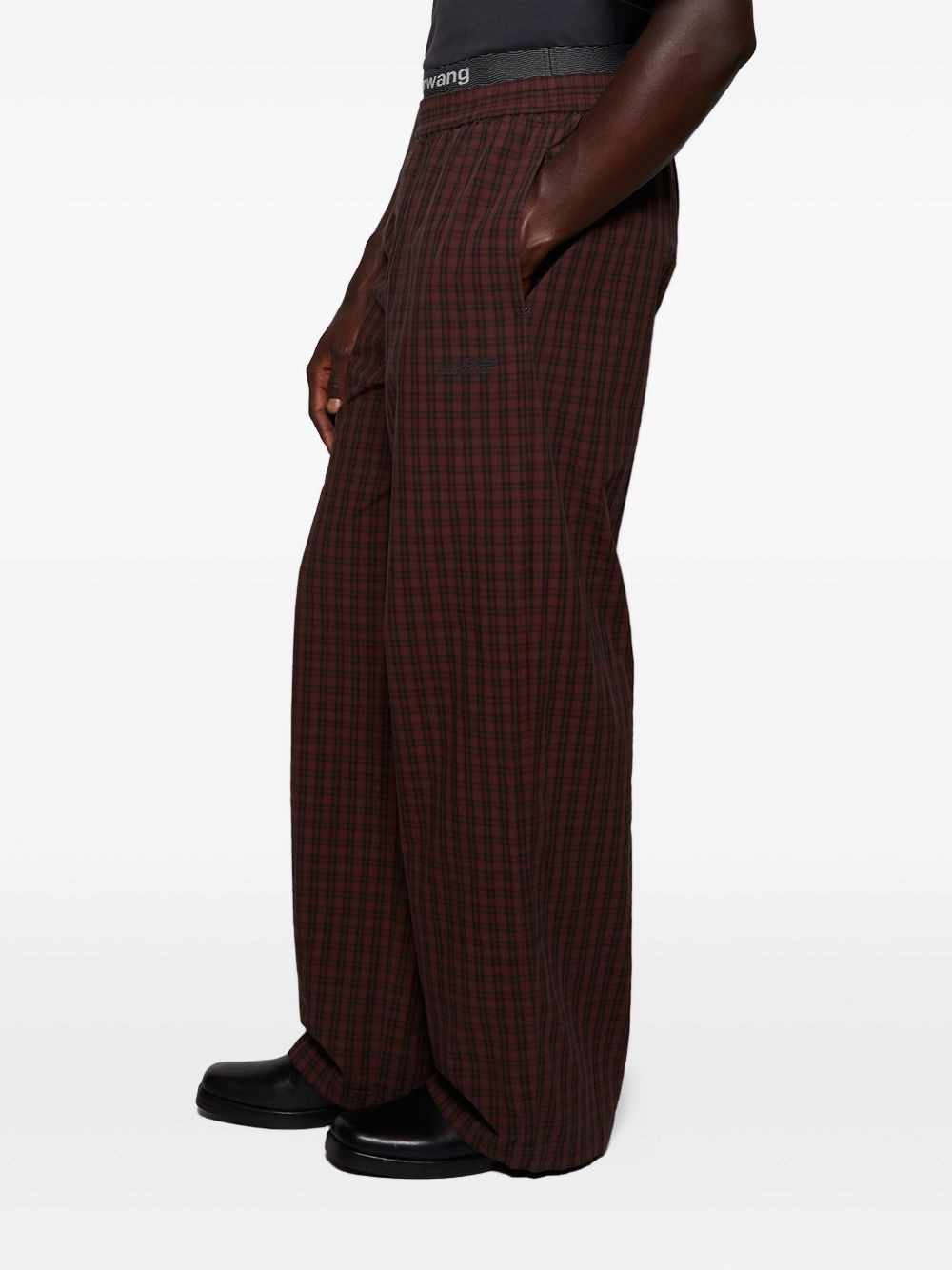 plaid-pattern elastic-waist trousers - 3