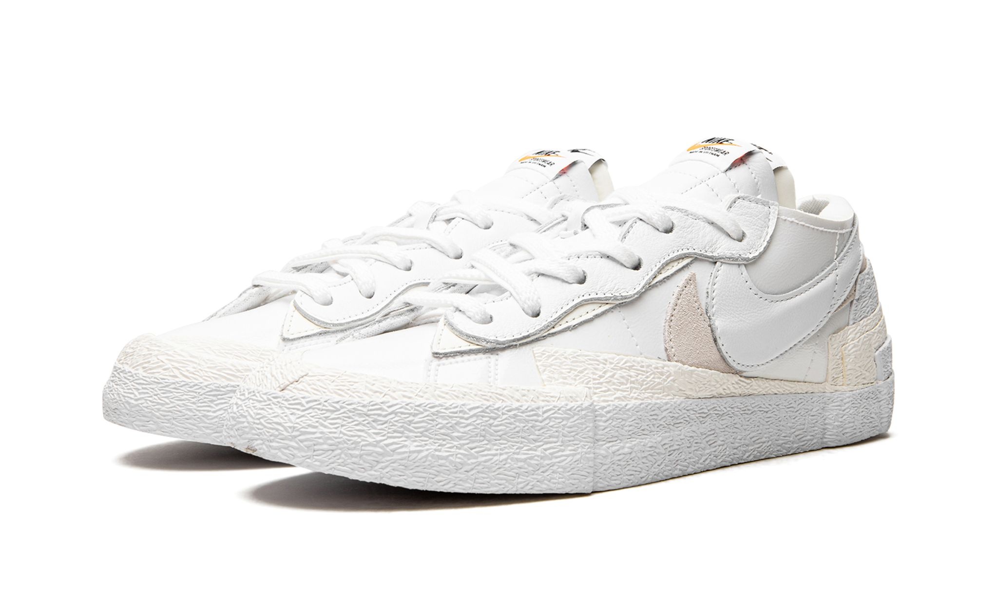 Blazer Low "Sacai - White Patent Leather" - 2