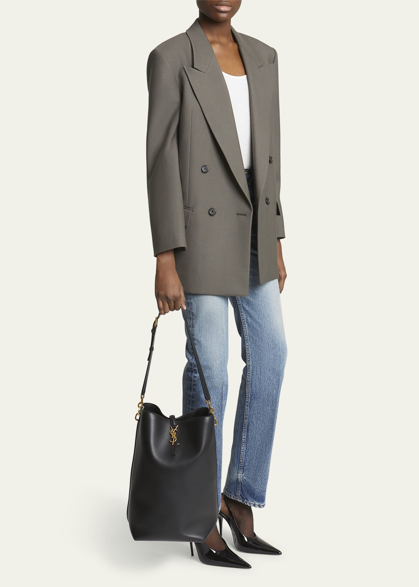Le 37 YSL Bucket Bag in Calfskin Leather - 5
