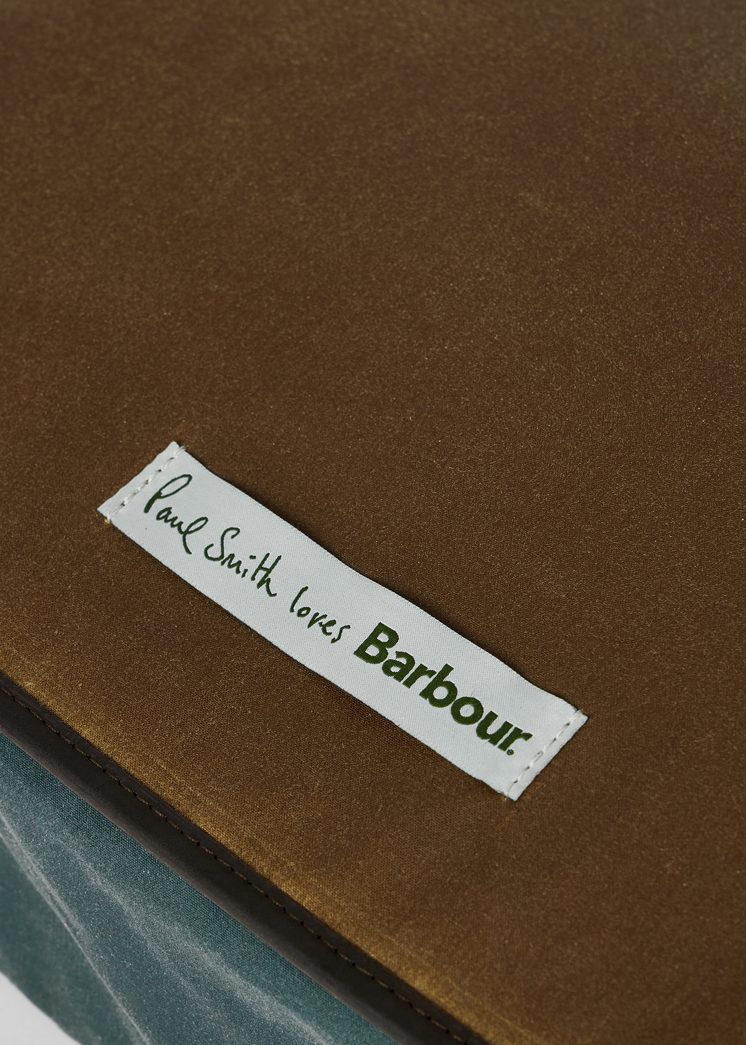 Paul Smith loves Barbour - Tan Wax Tarras Bag - 4