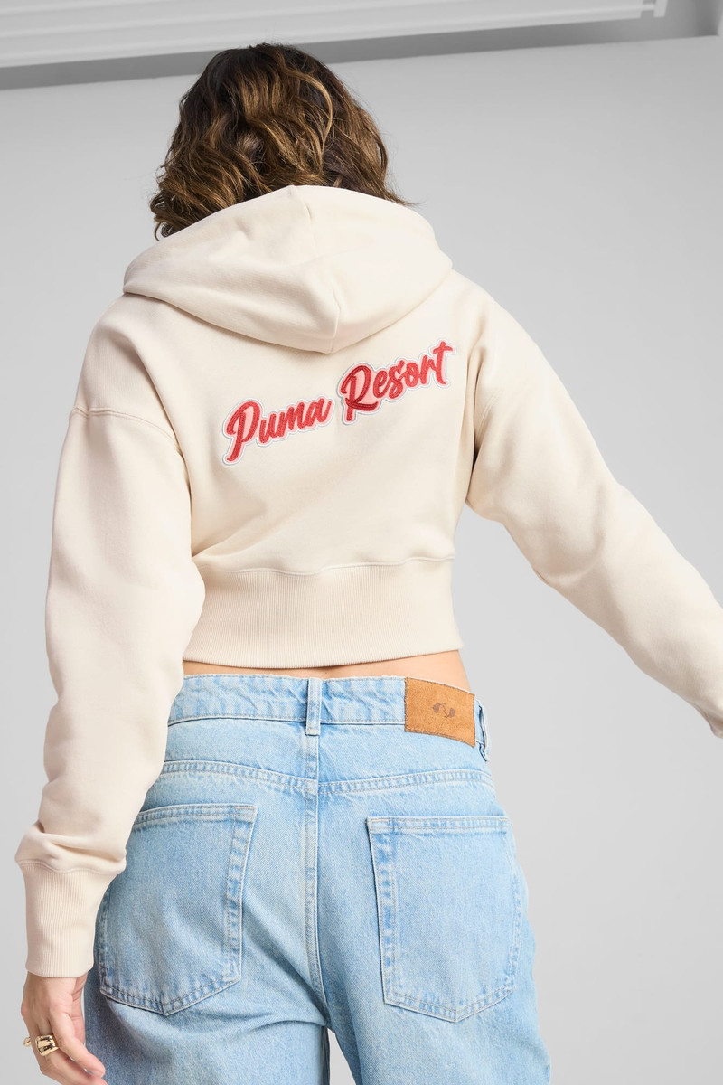 Premium Essentials Women's Relaxed Graphic Hoodie 7