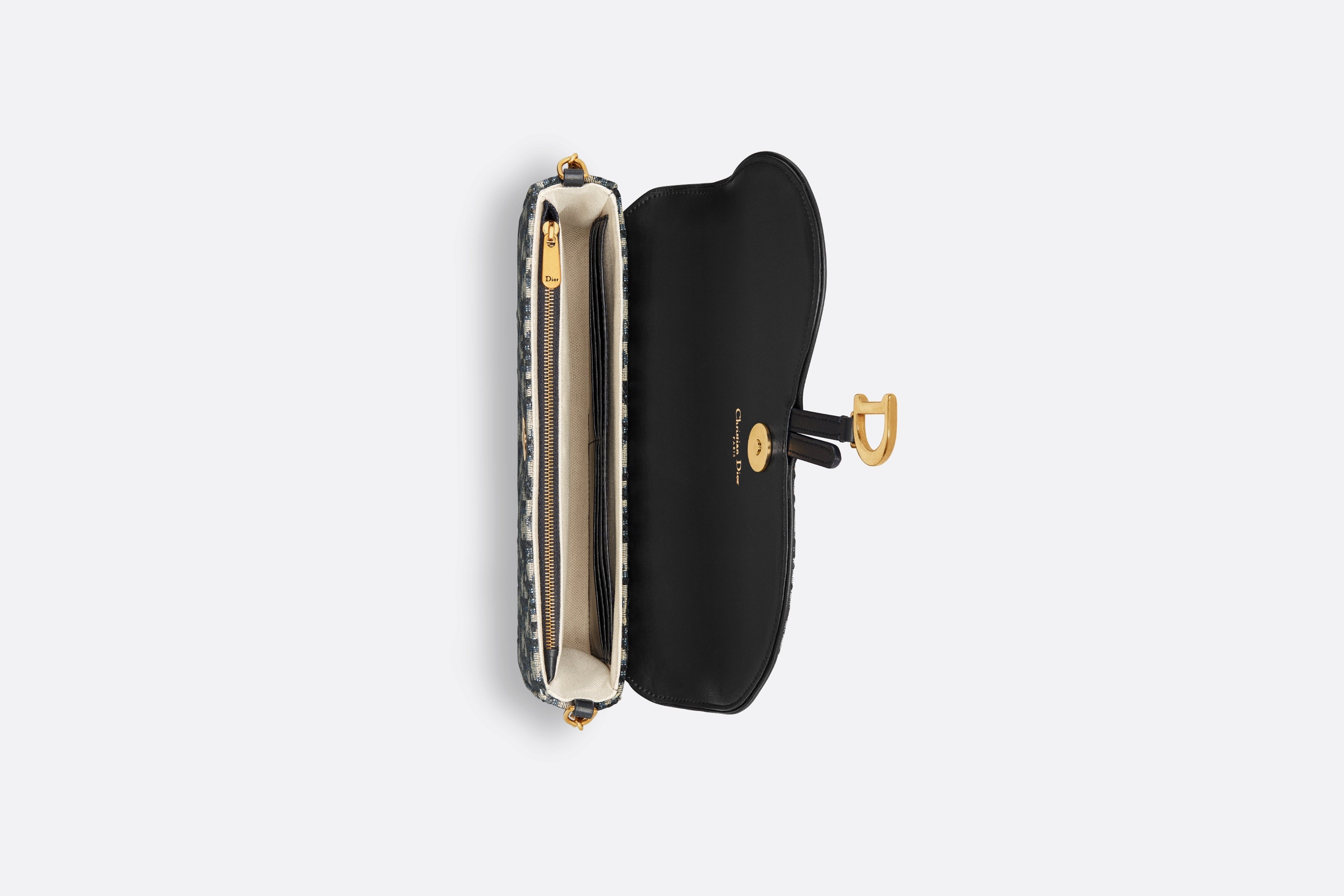 Saddle Pouch with Chain - 3