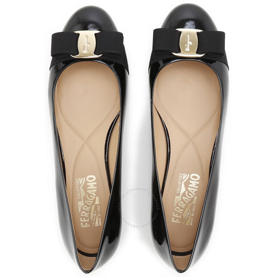 Salvatore Ferragamo Ladies Blk Patent Vara Bow Ballerina Shoes - 4