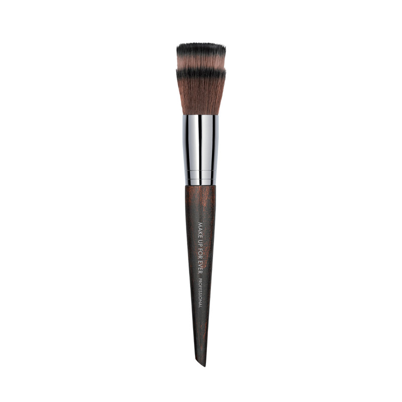 BLENDING POWDER BRUSH - 122 1