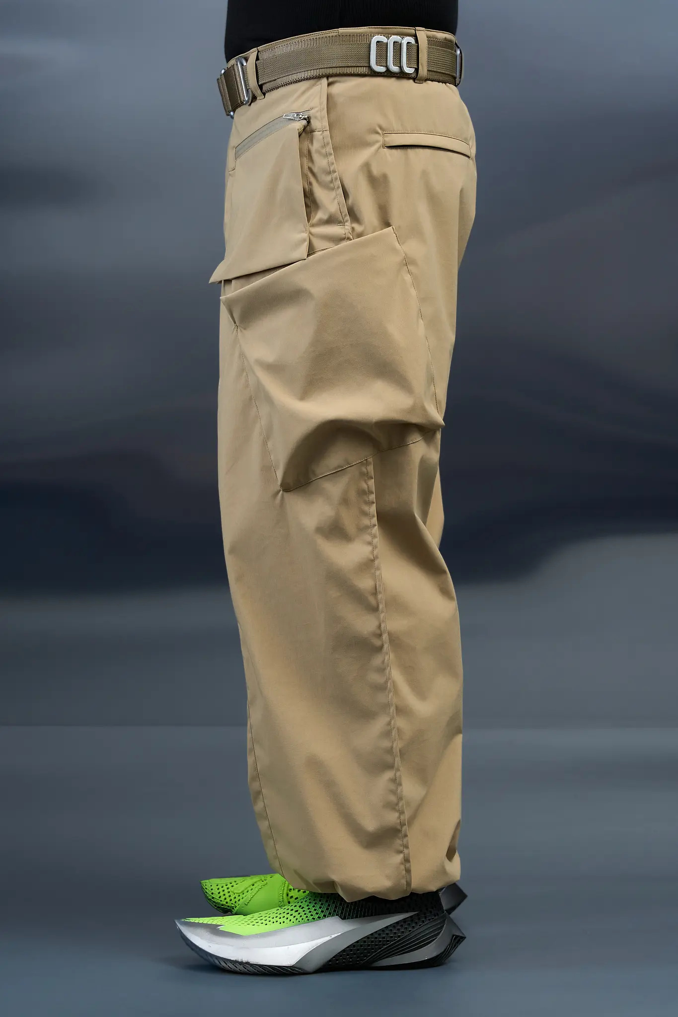 P45A-E Encapsulated Nylon Single Pleat Cargo Trouser Khaki - 27