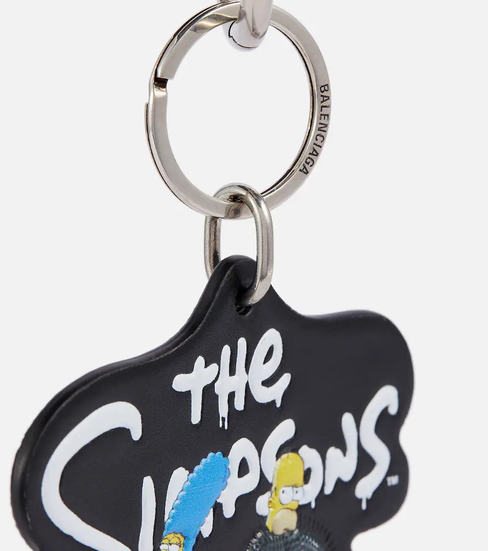 x The Simpsons TM & © 20th Television leather keychain - 3