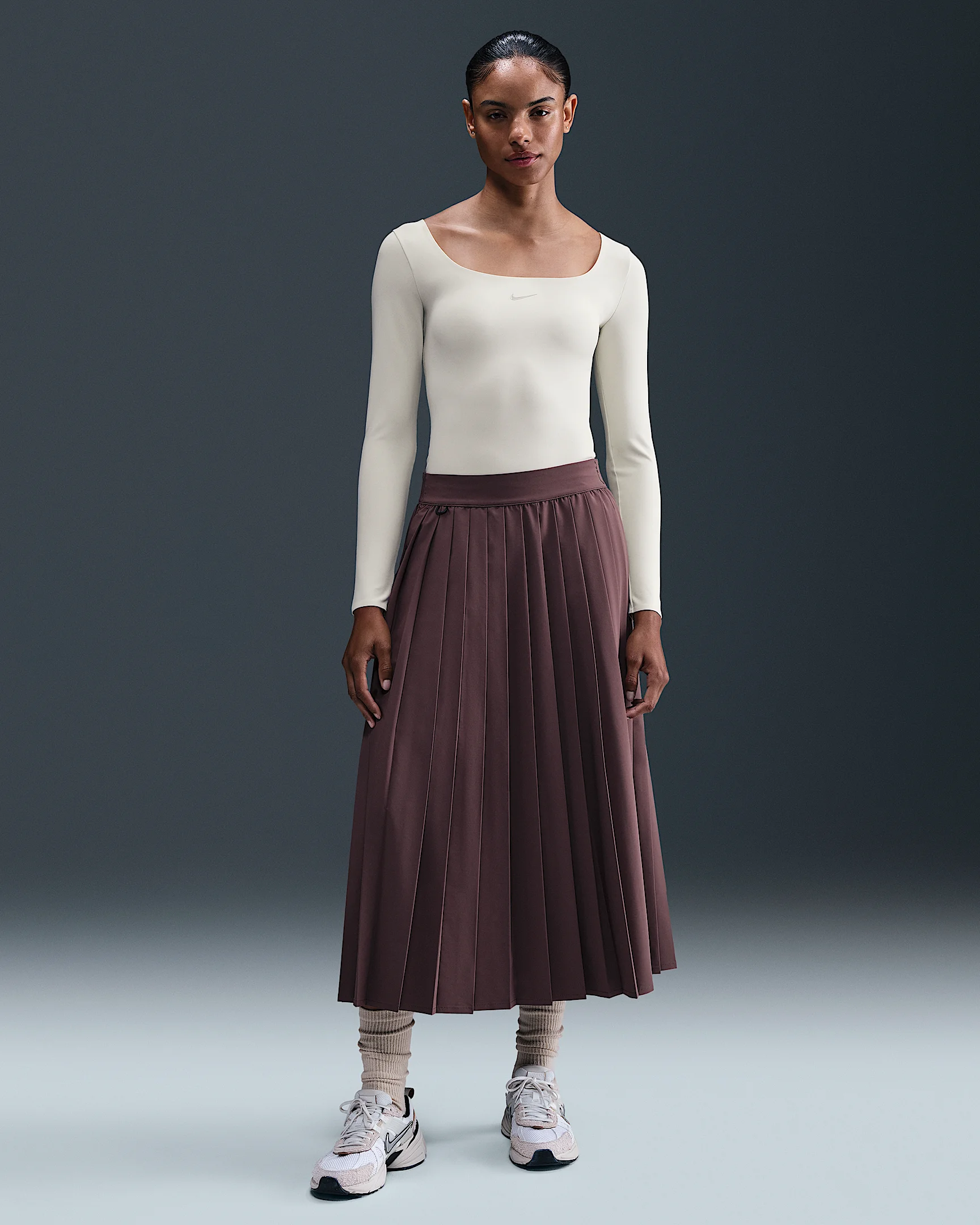 Nike Form Women's Long-Sleeve Bodysuit - 1