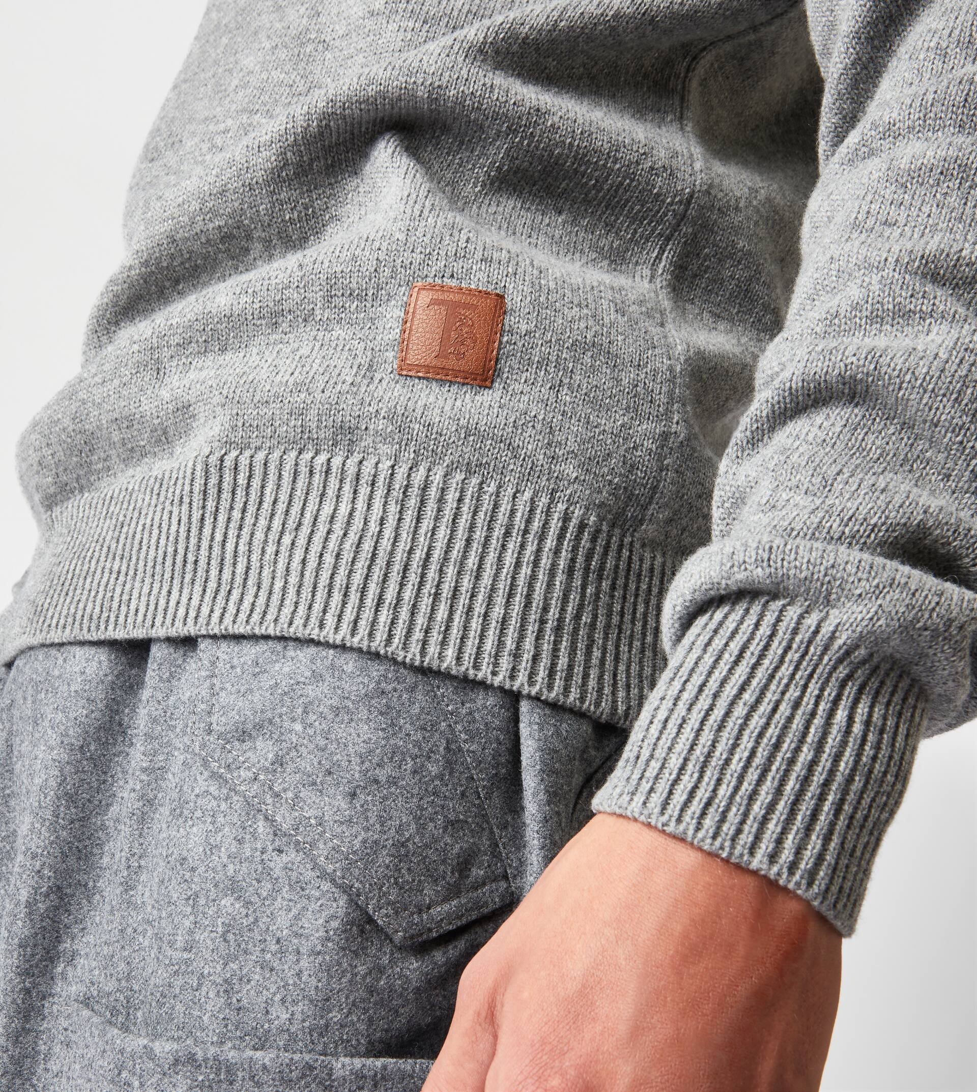 TOD'S CASHMERE BLEND TURTLENECK - GREY - 5