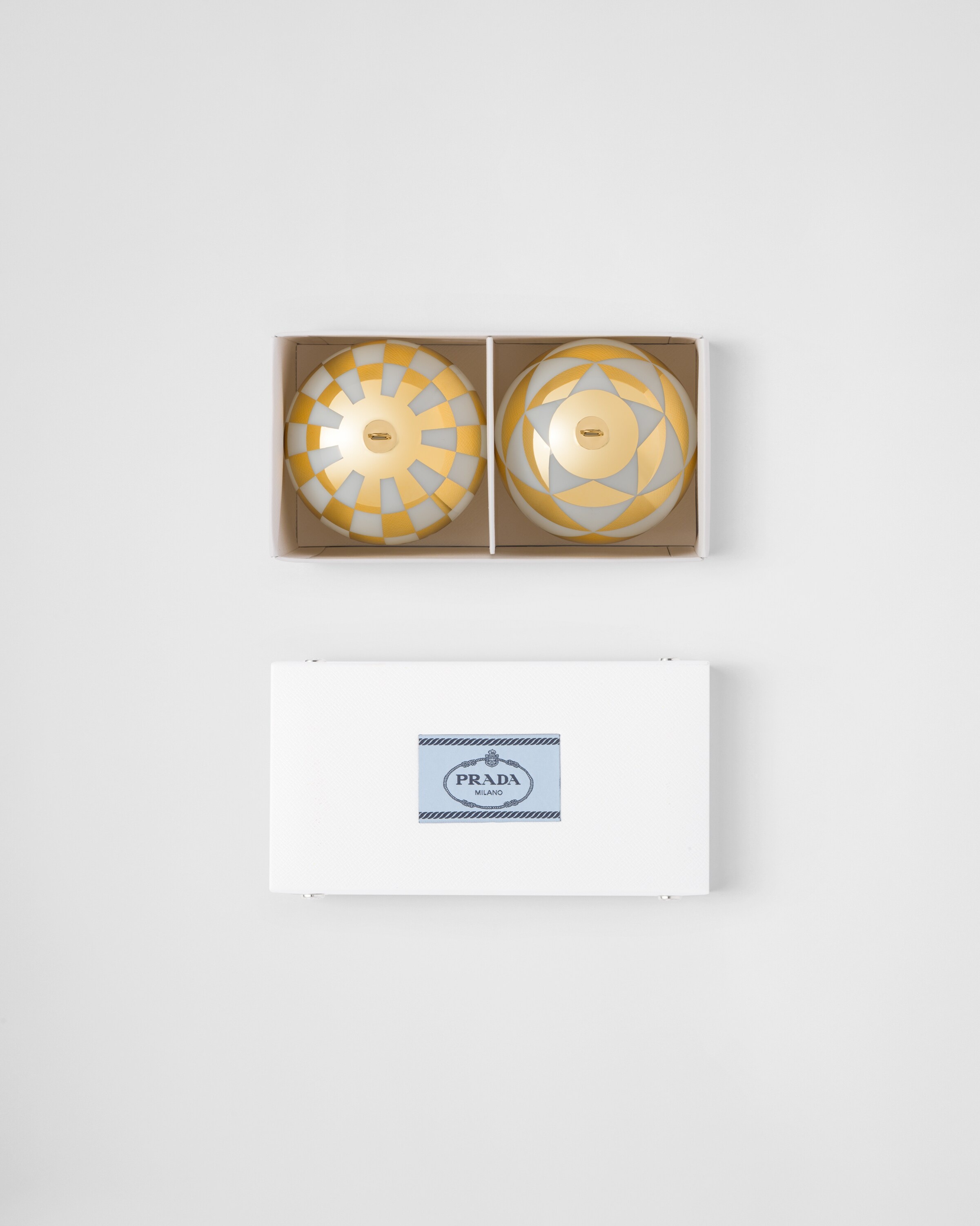 Glass Christmas ornament set - 3