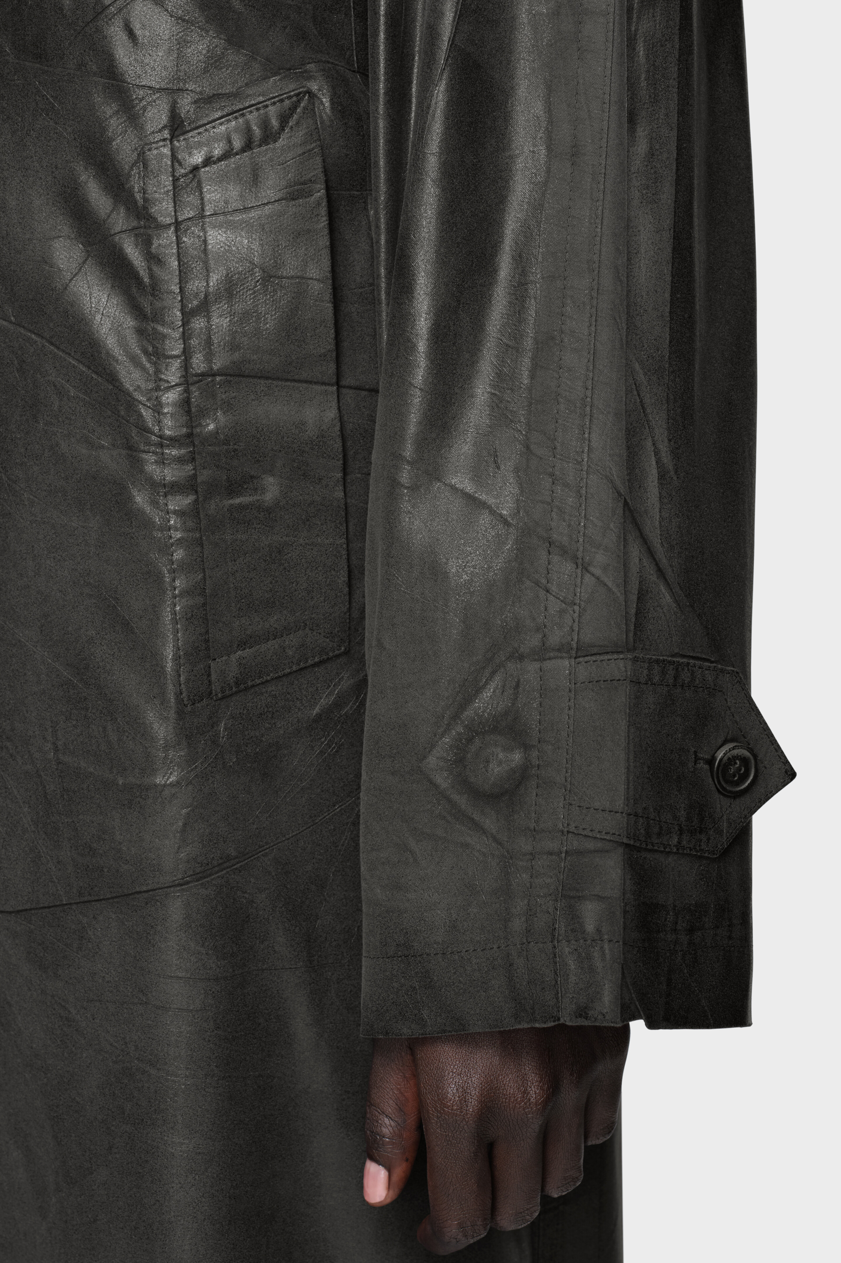 Foil-printed trench coat - 5