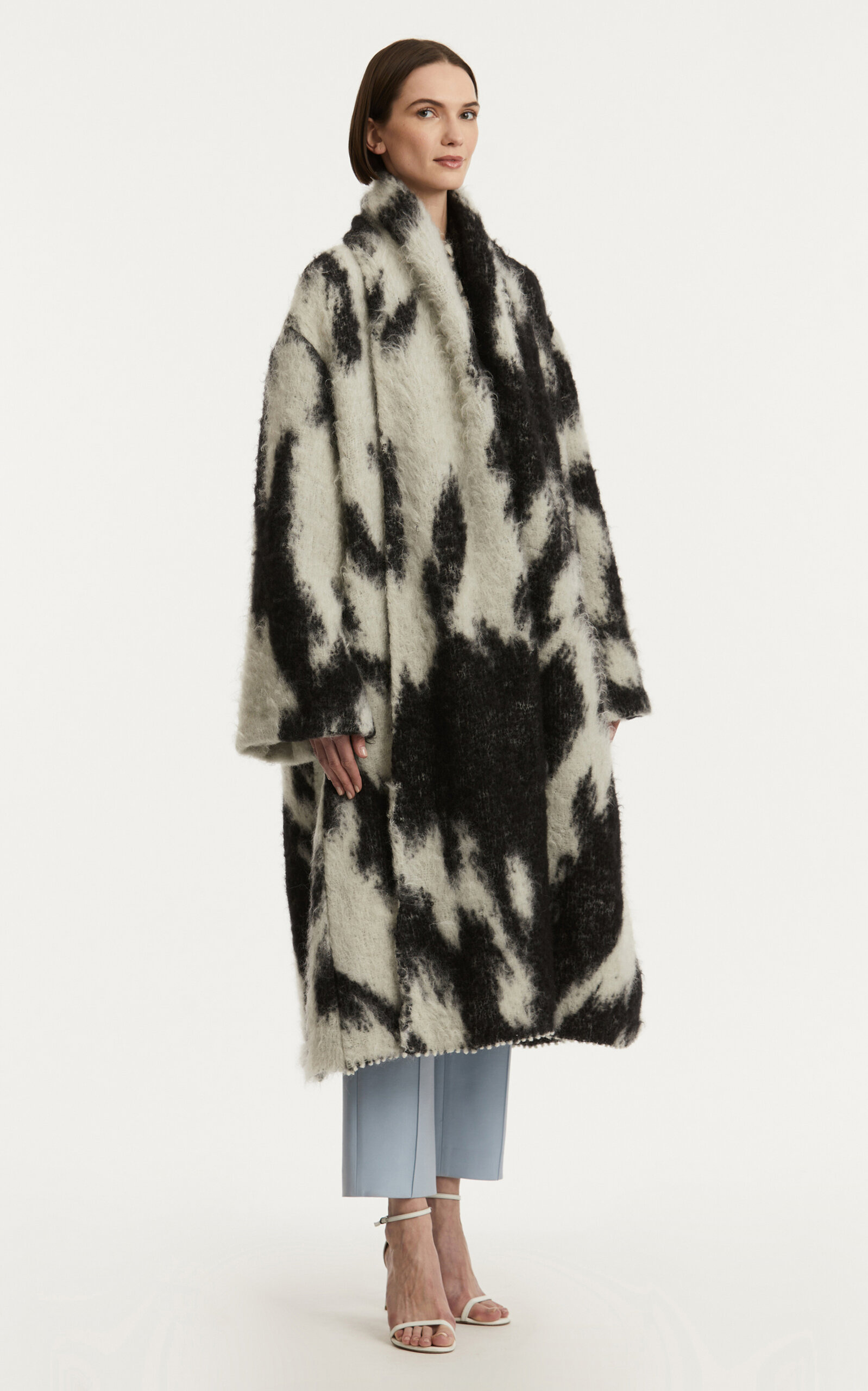 Oversized Mohair-Wool Coat black/white - 4
