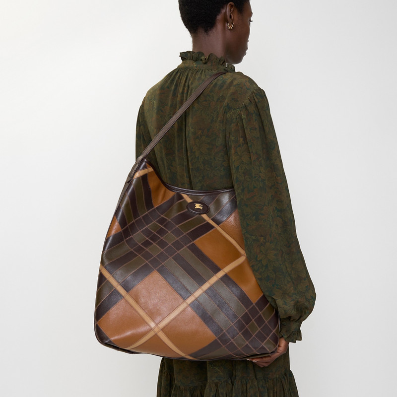 Large Highlands Shoulder Bag 2