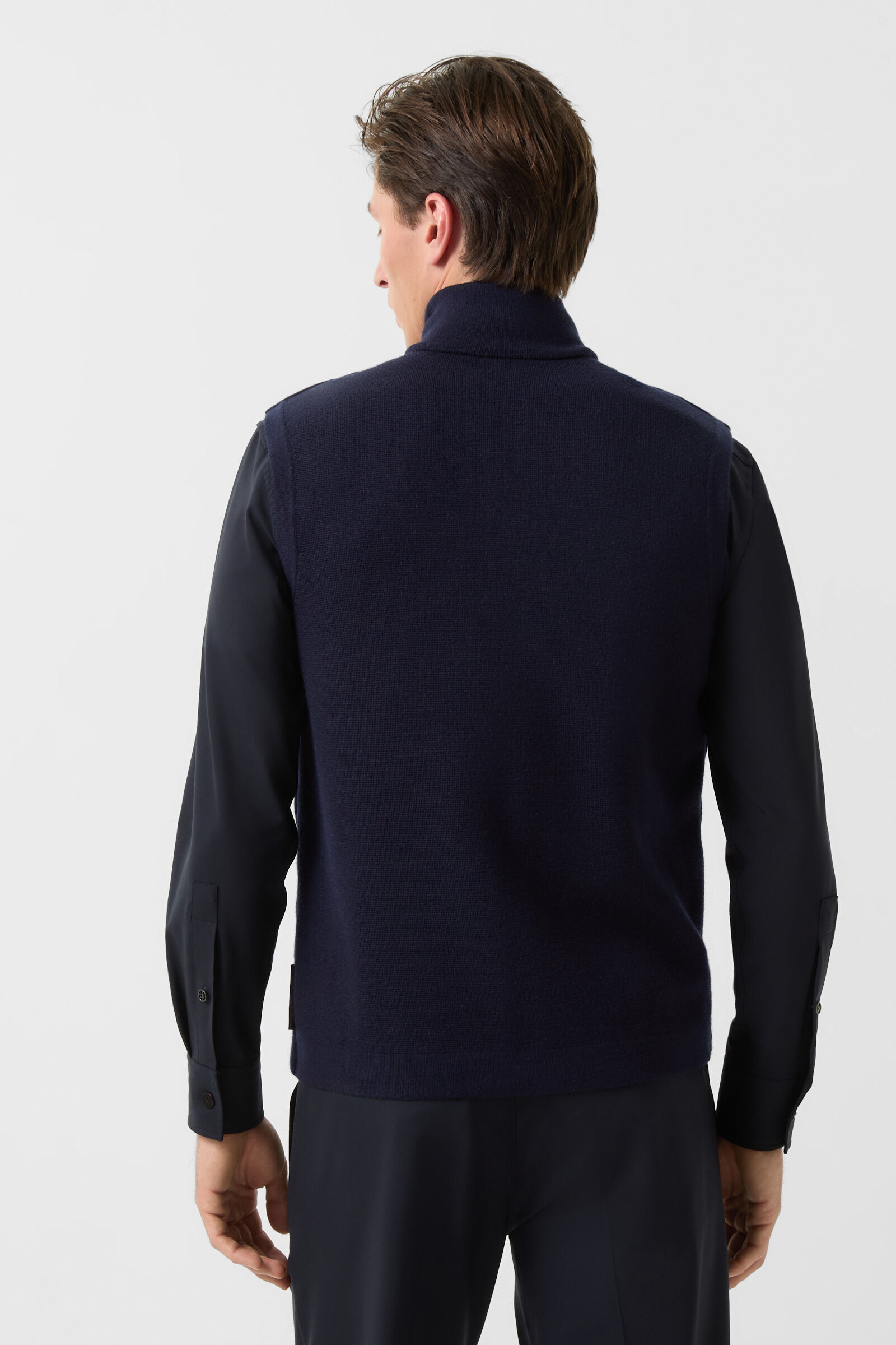 Lavin knitted vest in Navy blue - 3