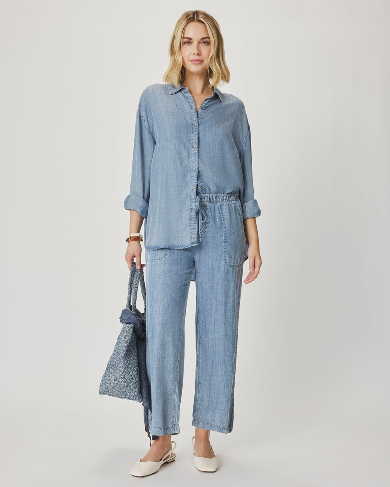 Splendid Indigo Button Down outlook