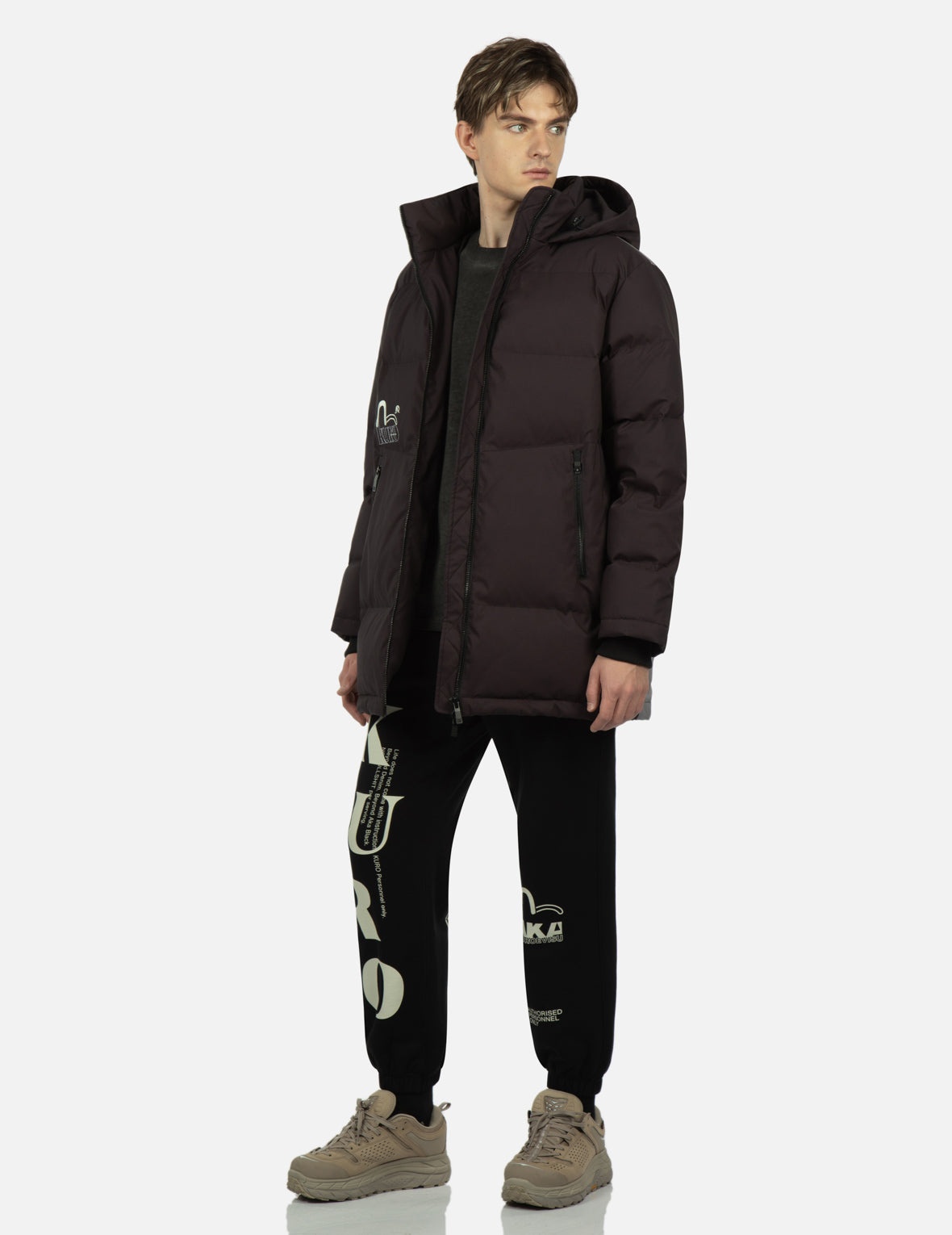 Kamon and Logo Embroidered Gradient Down Jacket - 4