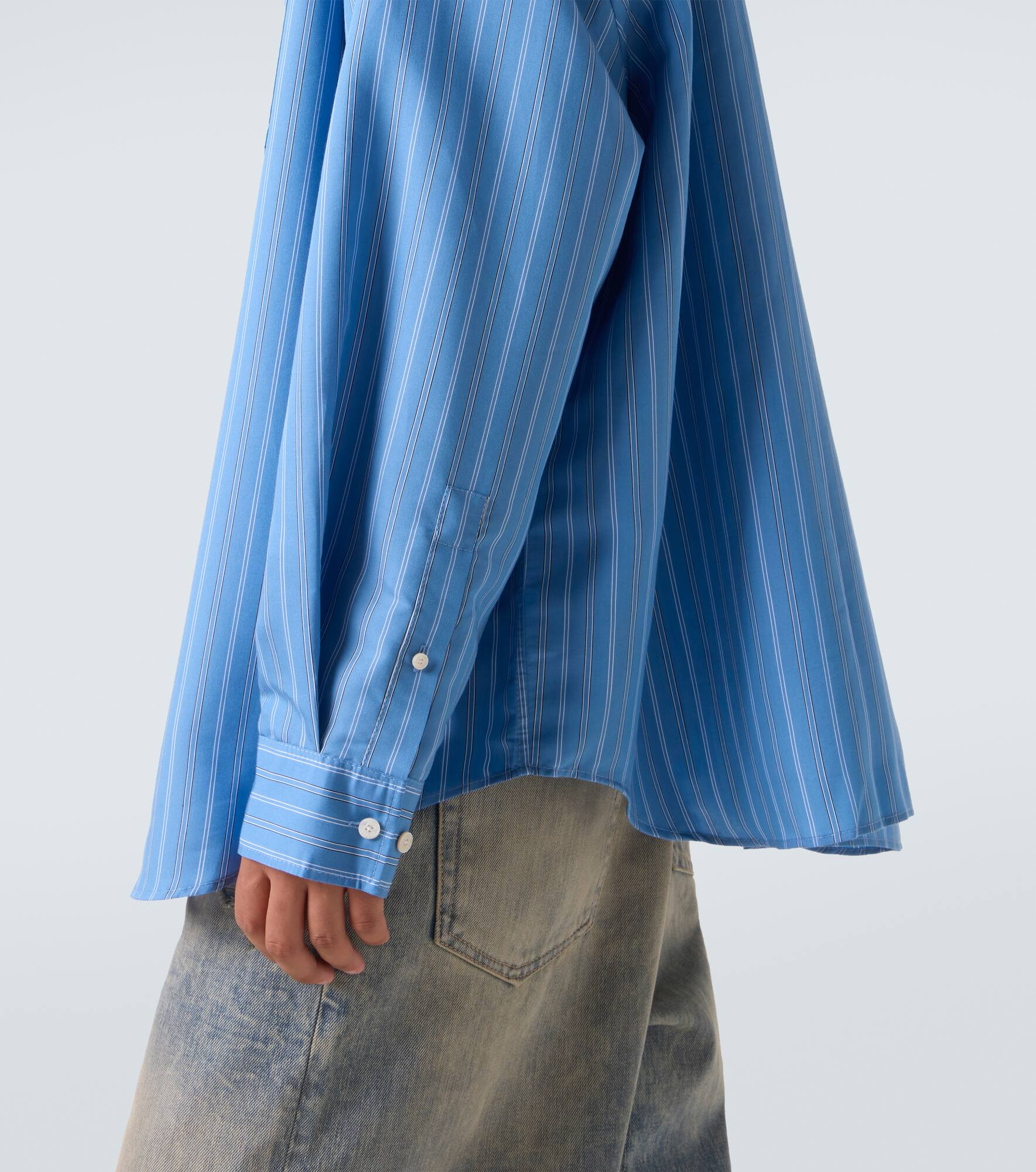 Striped oversized shirt - 6