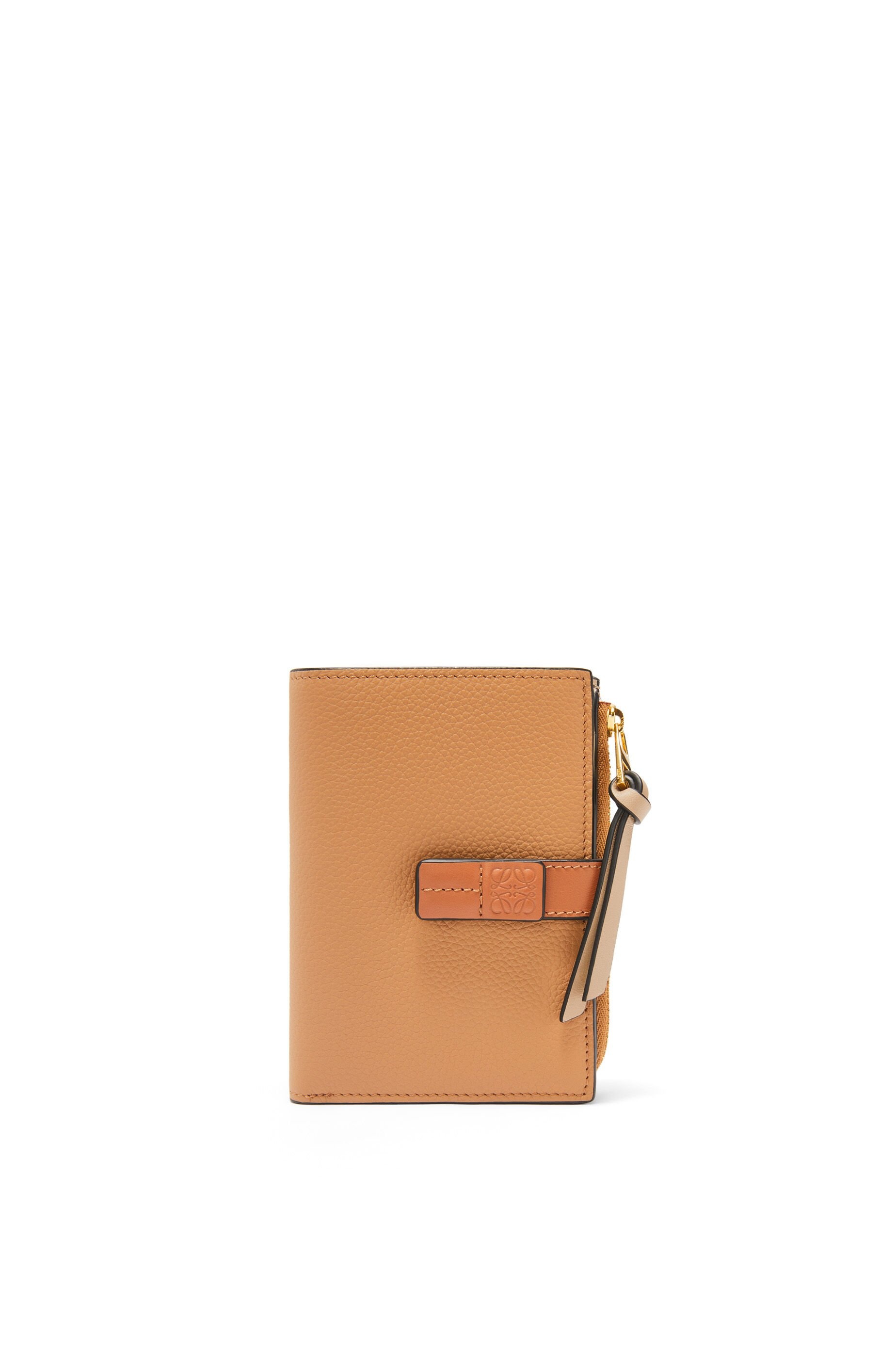 Slim compact wallet in soft grained calfskin - 1