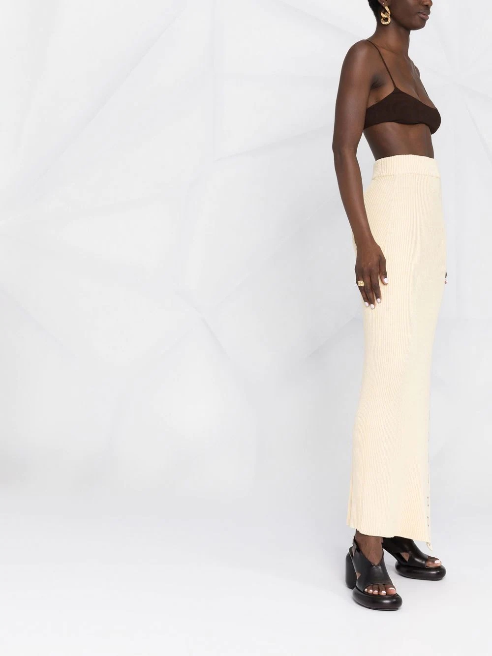 snap-button rib-knit maxi skirt - 6