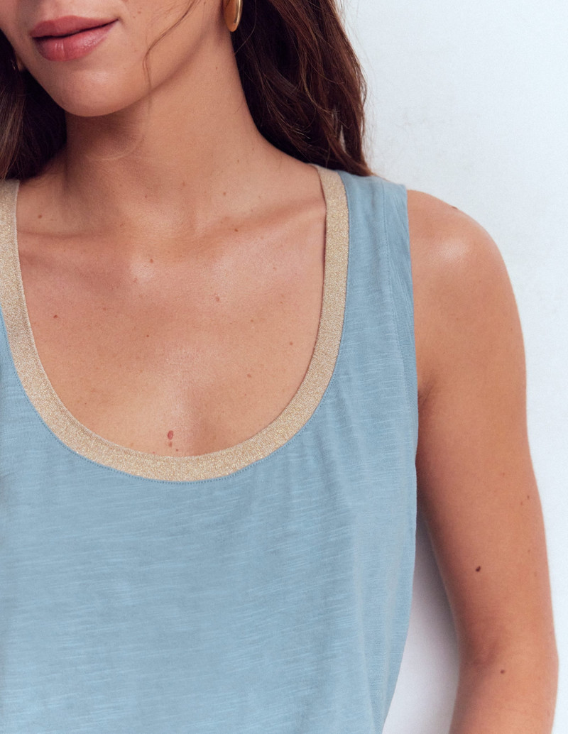 Metallic Trim Scoop Neck Vest-French Blue 3