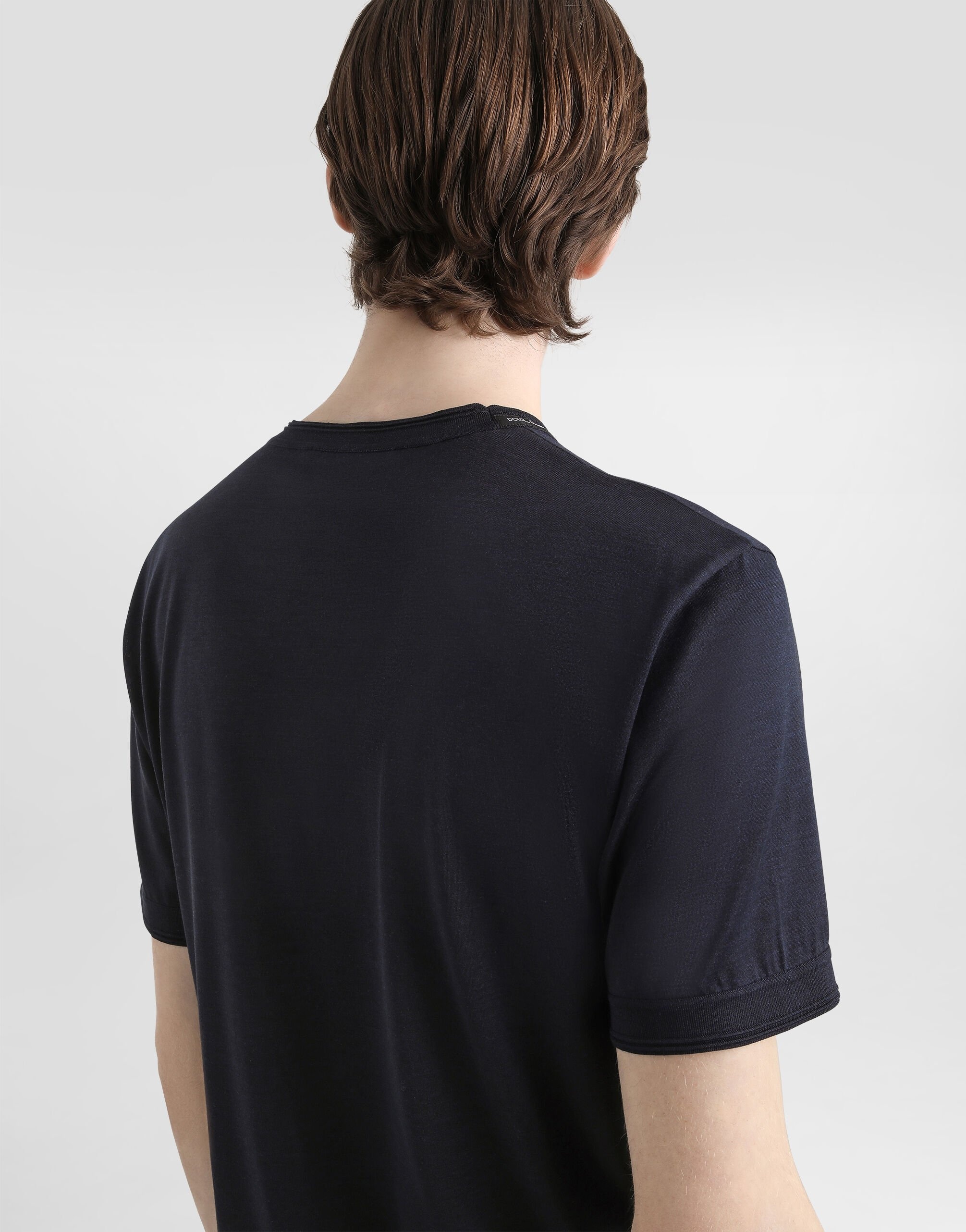 Short-sleeved silk t-shirt - 5