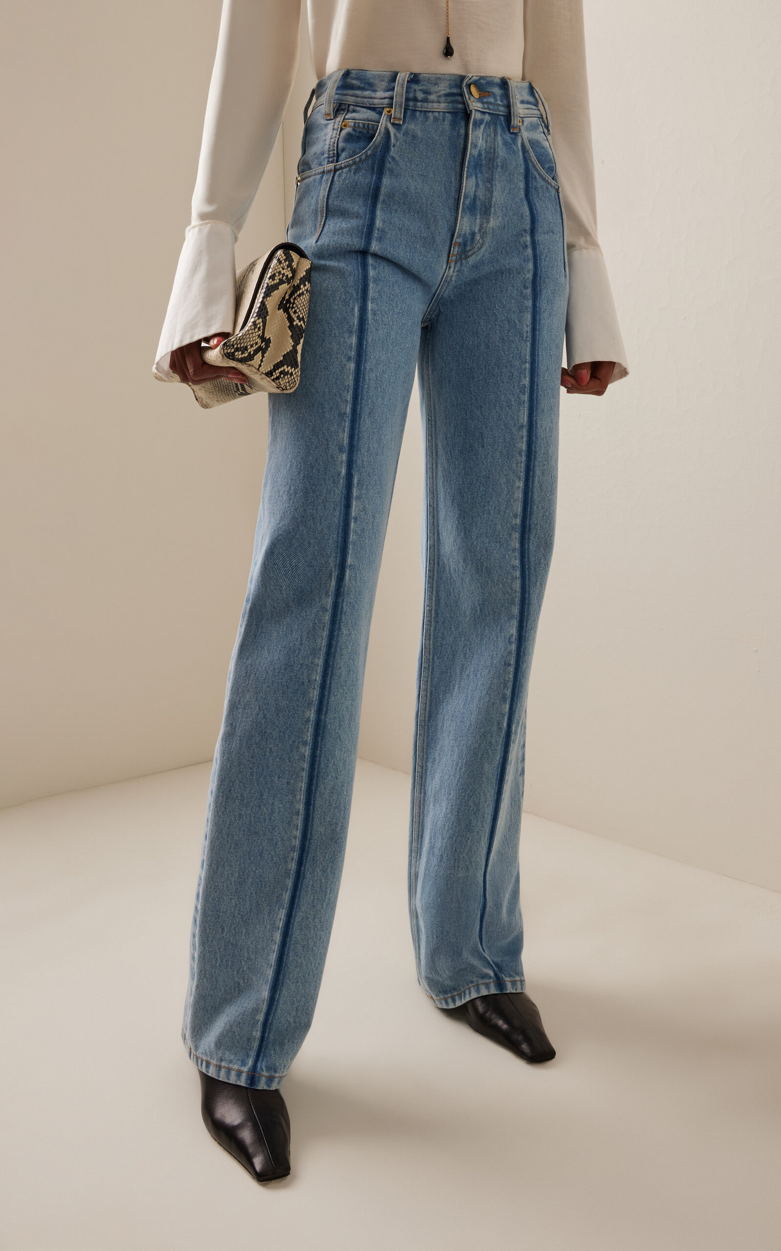 Lu Pleat-Effect Rigid High-Rise Straight-Leg Jeans light wash - 3