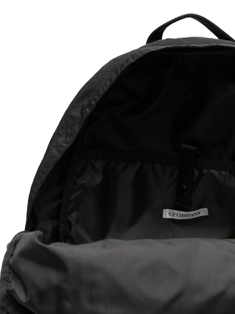 lens-detail backpack 5