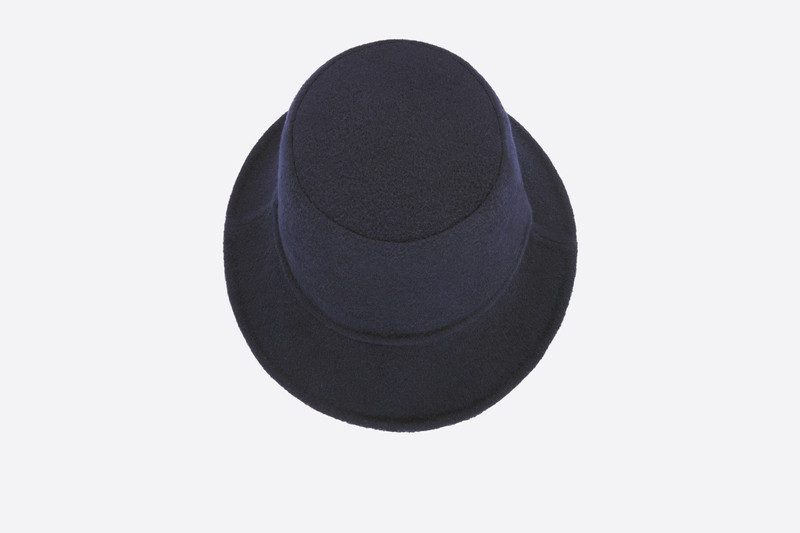 Reversible Dior Chic Small Brim Bucket Hat 3