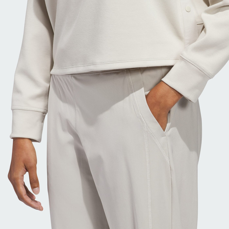 Beyond The Course Twistknit Jogger 7