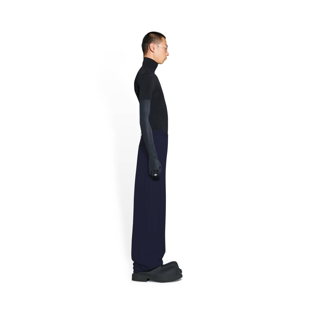 Men's Large Fit Tailored Pants in Navy Blue - 3