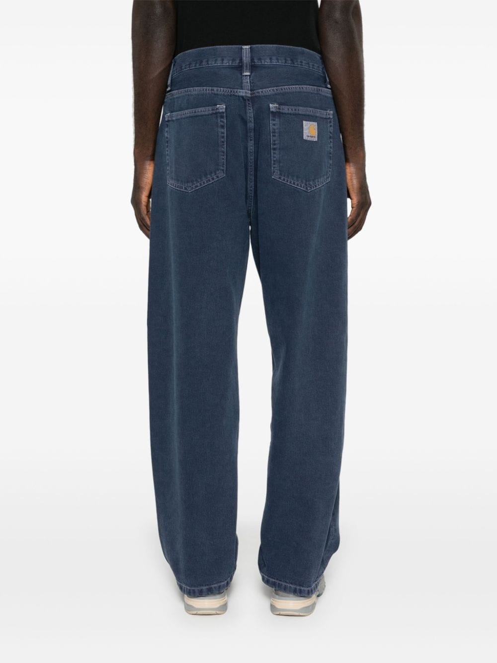 Landon logo-patch straight jeans - 4
