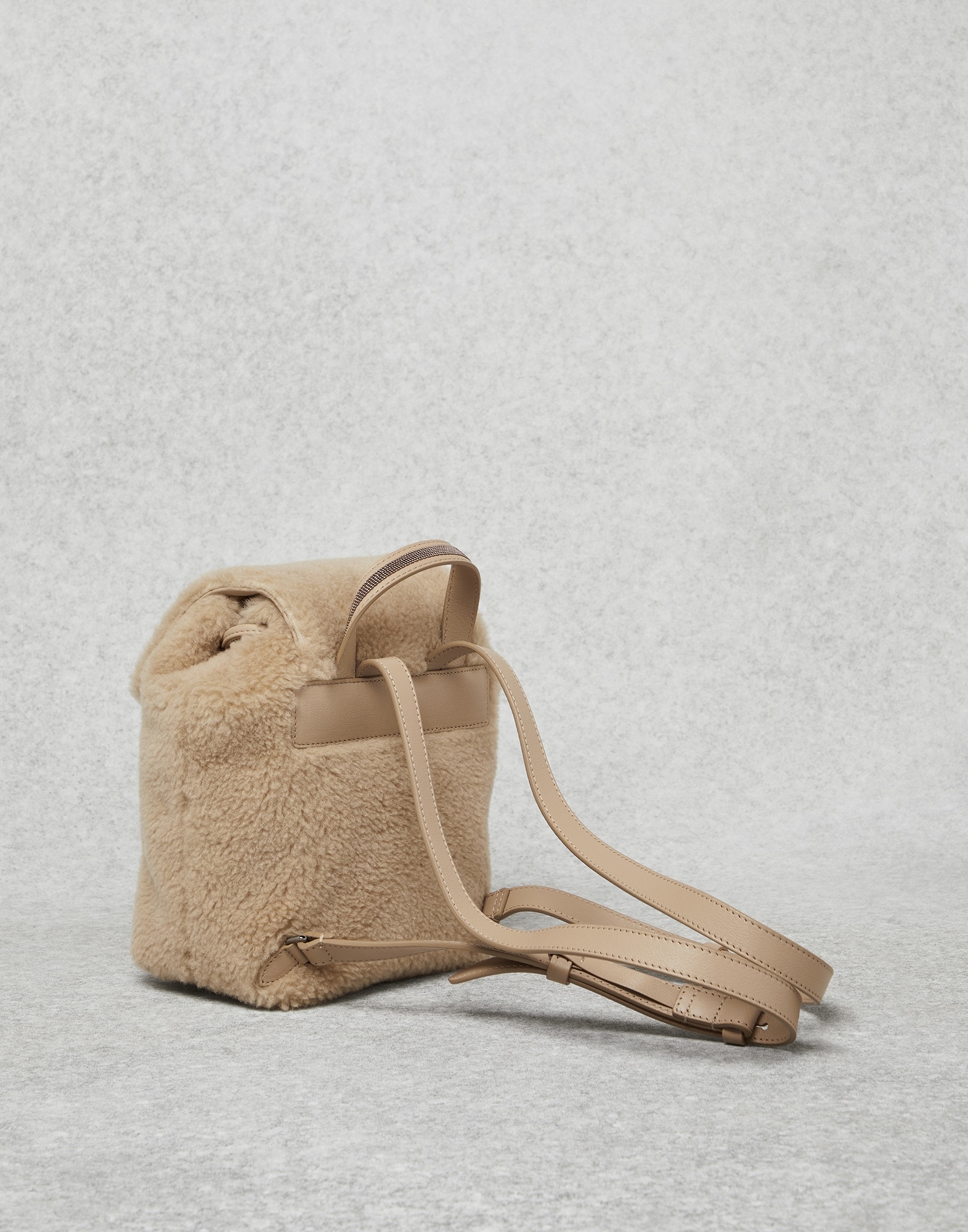 Virgin wool and cashmere fleecy backpack with shiny handle - 2