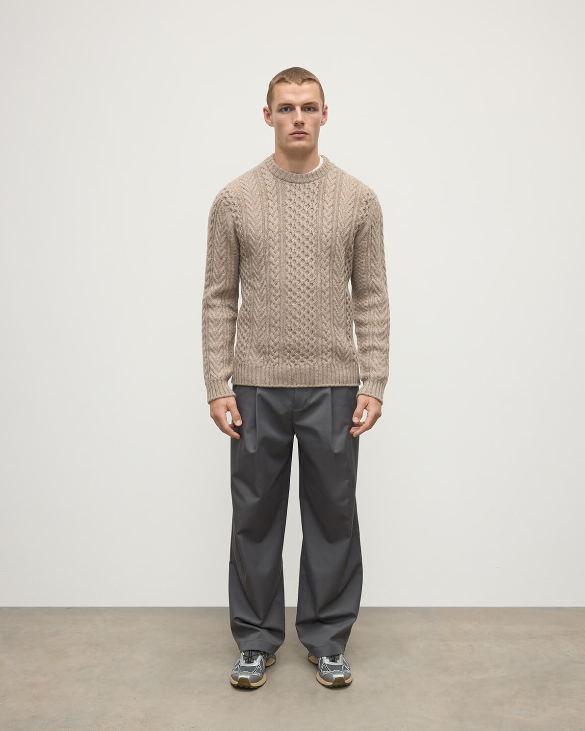 Aran Cable Light Brown Cashmere Jumper - 2