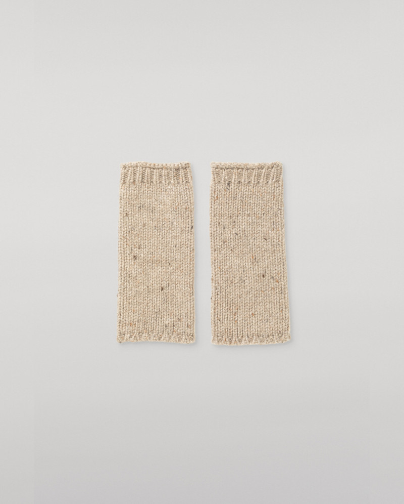 Tiree Natural Donegal Cashmere Wristwarmers 1