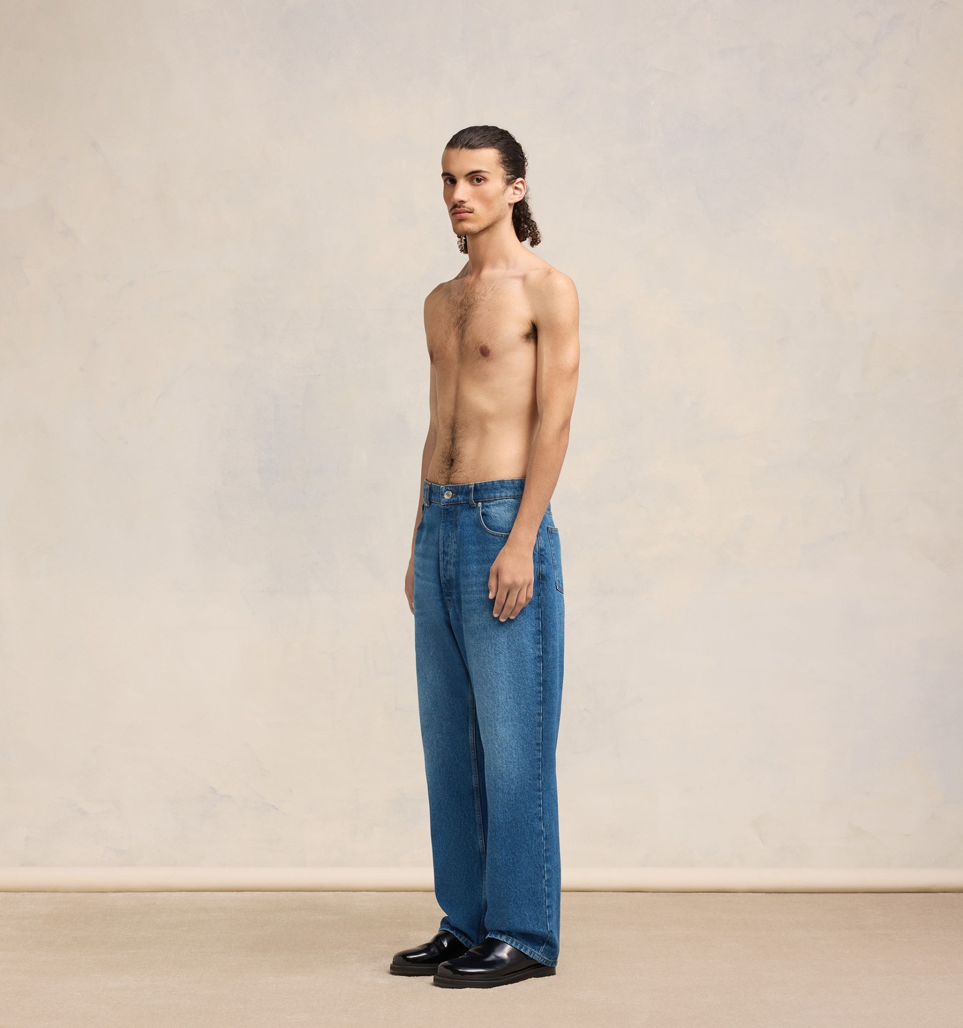 Loose Fit Jeans - 4
