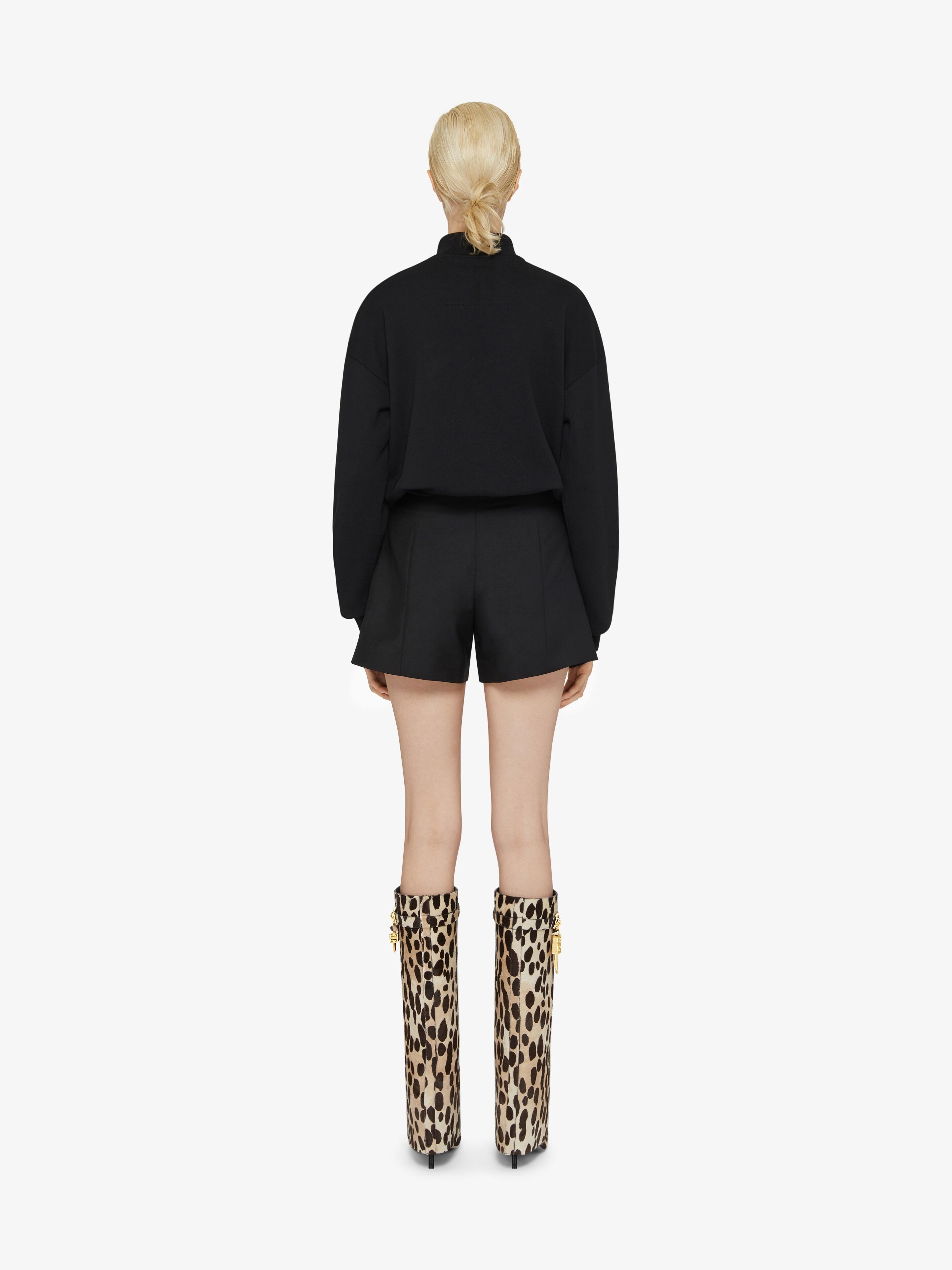 SHORTS IN WOOL AND MOHAIR WITH BUTTONS - 4