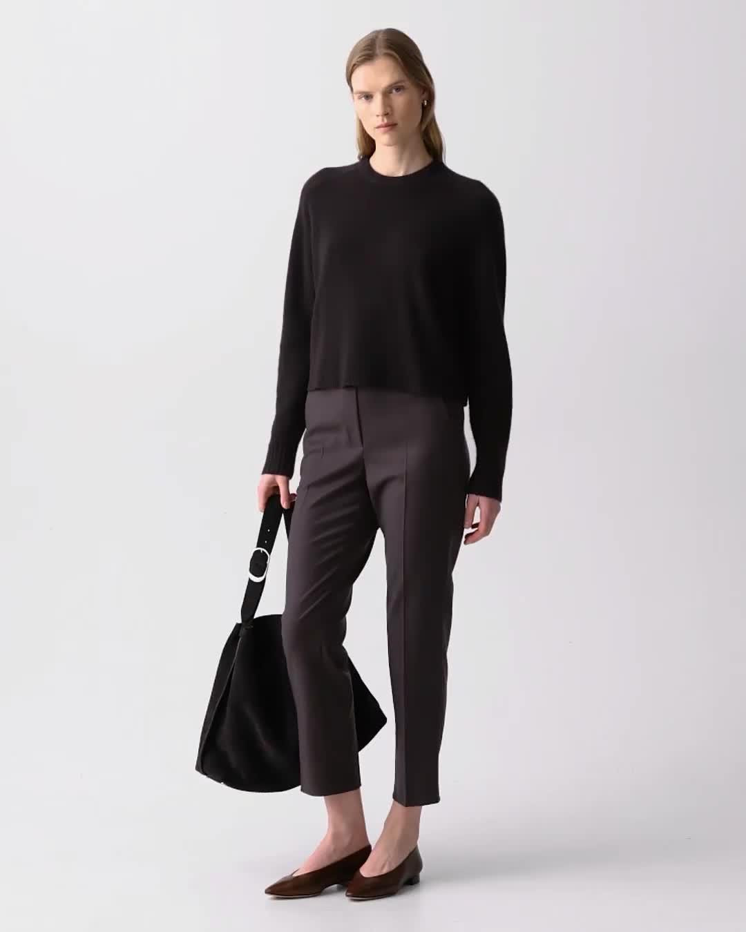 Cropped Crewneck Sweater in Cashmere - 7